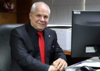 Esquema bilionário de fraudes no INSS derruba presidente do órgão