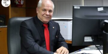 Esquema bilionário de fraudes no INSS derruba presidente do órgão