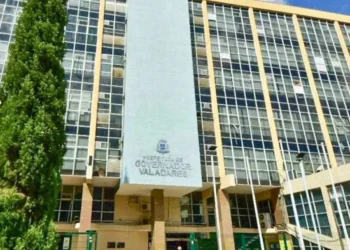 Prefeitura de Valadares Implementa Novo Sistema de Emissão de Notas: CDL Repudia Decisão