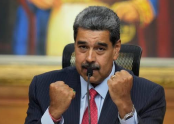 Venezuela alerta EUA: ofensiva militar traria “calamidade” a Washington