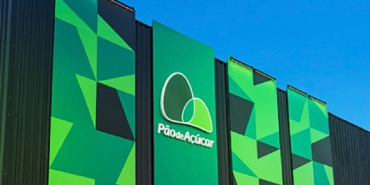 Coelho Diniz assume o comando do Pão de Açúcar e busca novo CEO