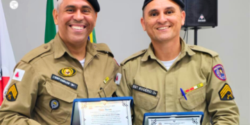 Policiais do 6º BPM recebem título de Cidadão Honorário em Mathias Lobato