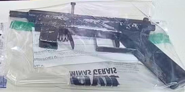 PM prende homem com submetralhadora artesanal em Valadares