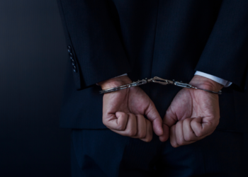 Motorista é preso enquanto fazia entrega no Centro de Valadares