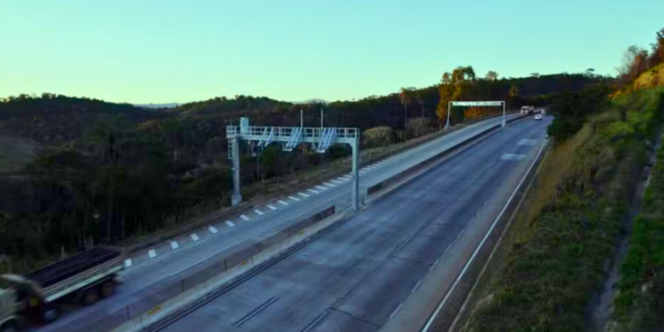 Pedágio começa a ser cobrado em Valadares e mais duas praças da BR-381