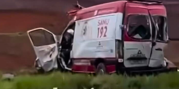 Motorista do SAMU morre em batida na BR-262