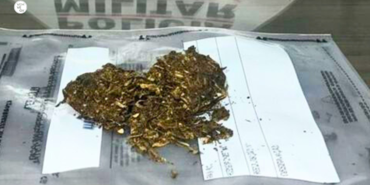 Traficante é preso em Tumiritinga usando moto com placa adulterada