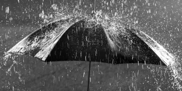 INMET emite alerta de chuvas fortes em Valadares e região