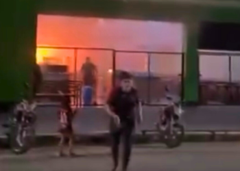 Incêndio atinge pizzaria no bairro Vila Isa em Governador Valadares