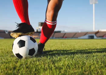 Democrata GV regulariza documentação e partida contra o América terá público