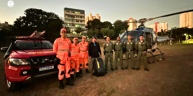 Piloto de parapente é resgatado na Ibituruna, em Valadares