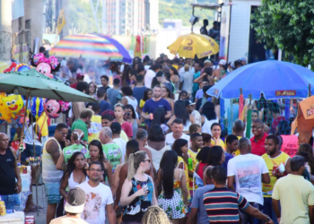 Valadares abre inscrições para blocos do Carnaval 2026