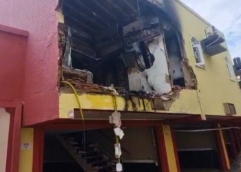 Incêndio destrói quarto de motel e homem morre carbonizado em Valadares