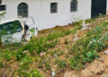 Caminhão perde freio e despenca de barranco em Governador Valadares