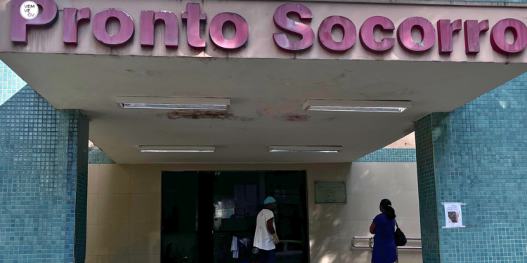 Confusão entre enfermeira e acompanhante termina com polícia no Hospital Municipal de Valadares