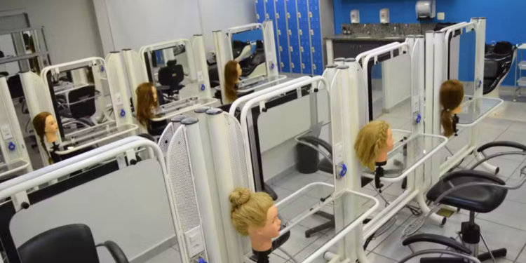 Senac oferece mais de 130 vagas gratuitas em cursos profissionalizantes em Governador Valadares