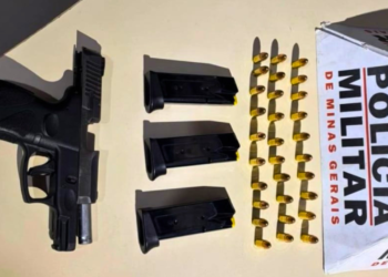 Homem é preso em Santa Maria do Suaçui e arma apreendida em Peçanha