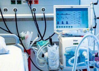 PF rastreia verba para respiradores da covid e acha até compra de carros