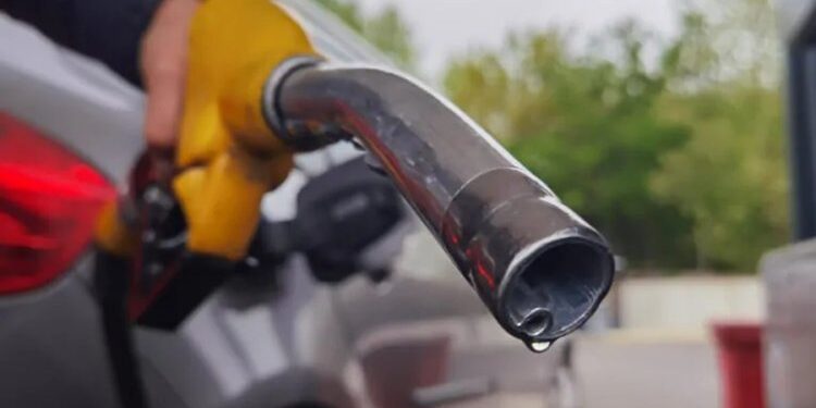 Belo Horizonte terá gasolina a R$ 3,82​ 