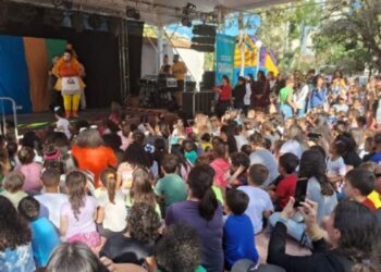 Festival com 140 atrações em Poços​ 