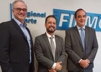 Nova diretoria do QUIFARMO toma posse nesta quinta&feira