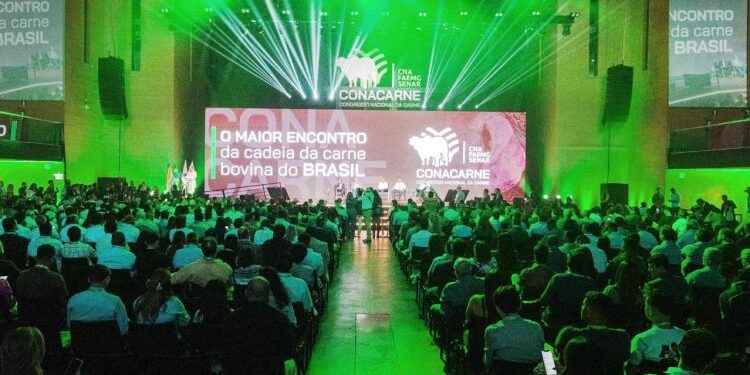 Conacarne 2025 discute caminhos para o futuro da pecuária brasileira