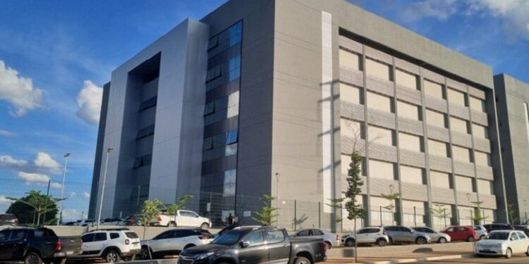 Montes Claros inaugura novo Fórum