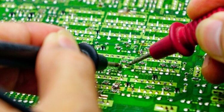 Eletroeletrônica movimenta R$ 27 bi em Minas