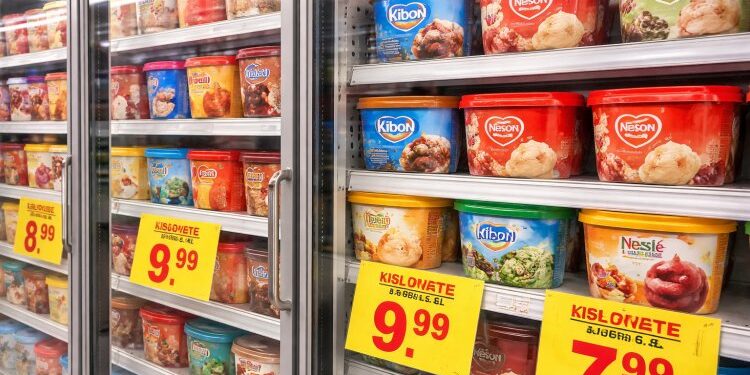 Setor de sorvetes denuncia possíveis práticas anticoncorrenciais de multinacionais e pede explicações sobre preços no Brasil