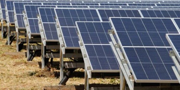 3,7 bilhões em investimentos em energia solar