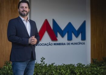 Vender a Copasa pode até ser opção, mas retirar direitos dos mineiros, não