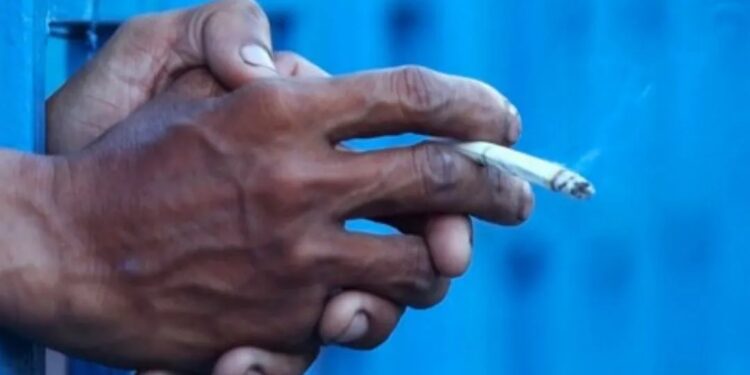 Governo de Minas Gerais recolhe cigarros em 80% das unidades prisionais