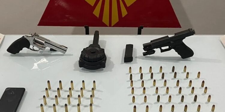 Membro de gangue que planejava ataque durante velório é preso em Valadares