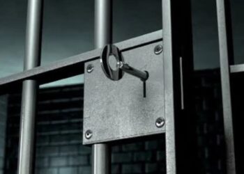 Detento é morto com barra de ferro cravada no ouvido, na Penitenciária Francisco Floriano de Paula, em Valadares