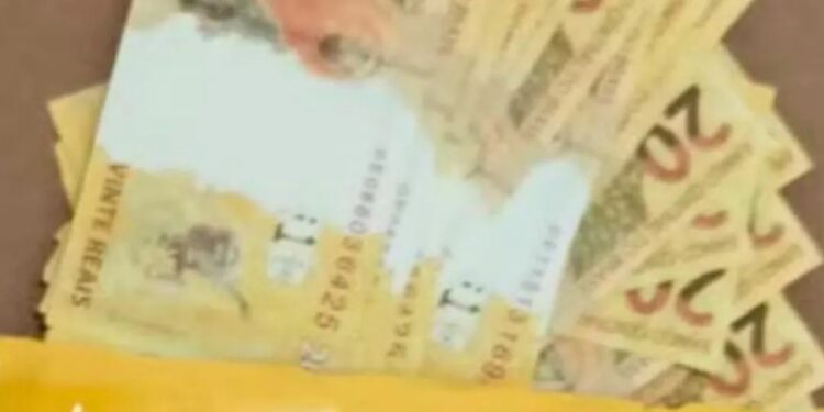 Mulher é presa com dinheiro falso em Araçuaí em operação conjunta com PF de Valadares