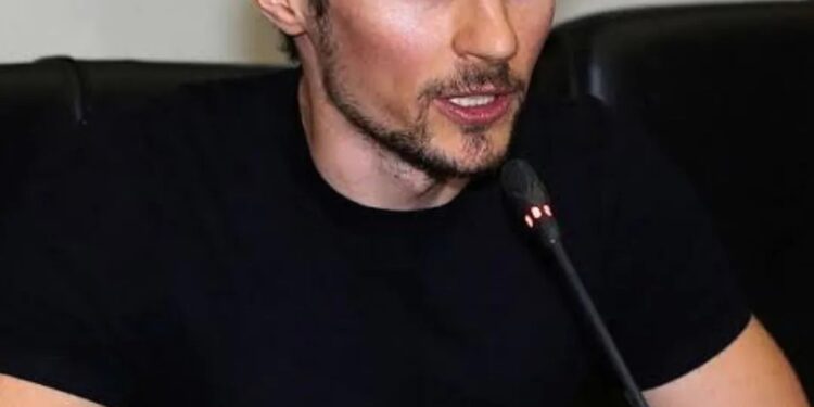 CEO do Telegram é preso no aeroporto da França