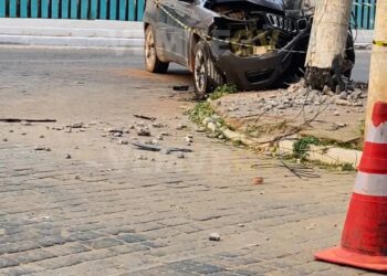 Acidente entre dois automóveis deixa cinco feridos em Valadares