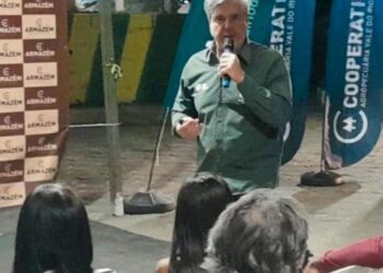 Produtores se reúnem para discutir sobre mercado do boi, produção de leite e clima