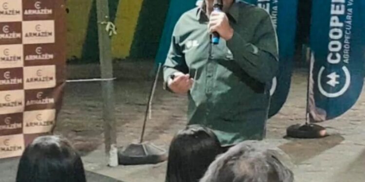 Produtores se reúnem para discutir sobre mercado do boi, produção de leite e clima