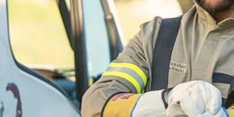 Cemig abre 200 vagas para curso gratuito de Eletricista de Redes Aéreas