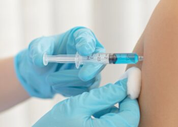 Público-alvo da vacina contra a dengue é ampliado em Governador Valadares