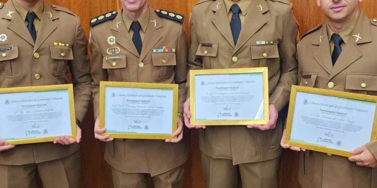 Militares da 8ª RPM recebem homenagem no “Dia da Segurança Pública” de Governador Valadares