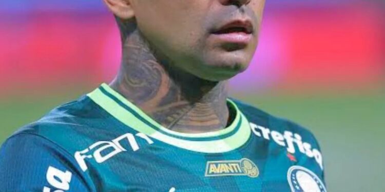 Após fechar com Cruzeiro, Dudu treina normalmente no Palmeiras e não vem a BH