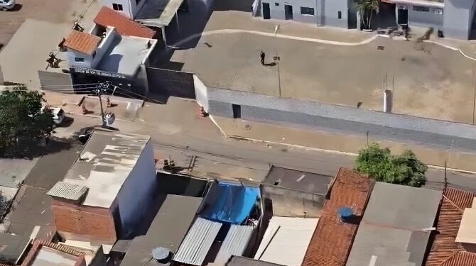 PM prende homem com munições durante operação em meio à saída temporária de presos em Valadares