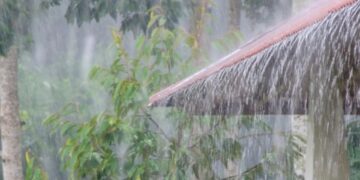 Valadares e outras 706 cidades em MG estão em alerta de chuvas intensas