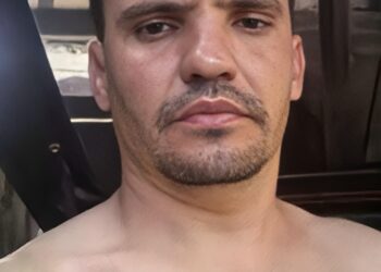 Homem é assassinado a tiros durante festa de rua em Governador Valadares