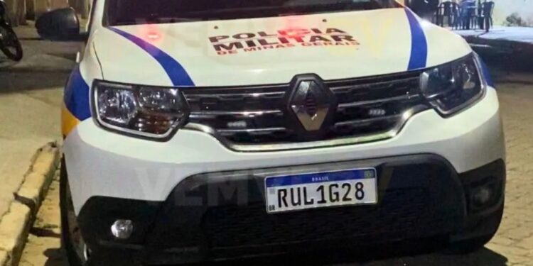 Homem ataca namorada e atira três vezes contra ela no São Pedro em Valadares