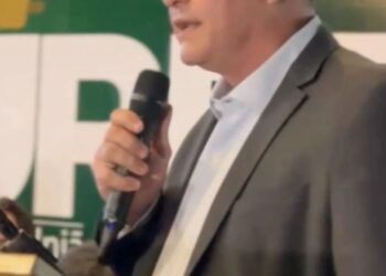 Prefeito André Merlo solta o verbo, na EXPOAGRO.