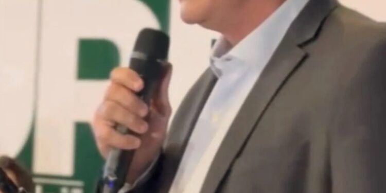 Prefeito André Merlo solta o verbo, na EXPOAGRO.