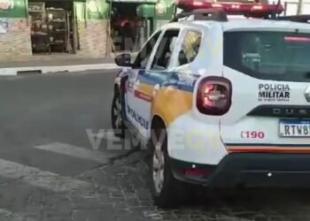 Adolescente armado realiza série de assaltos em Governador Valadares